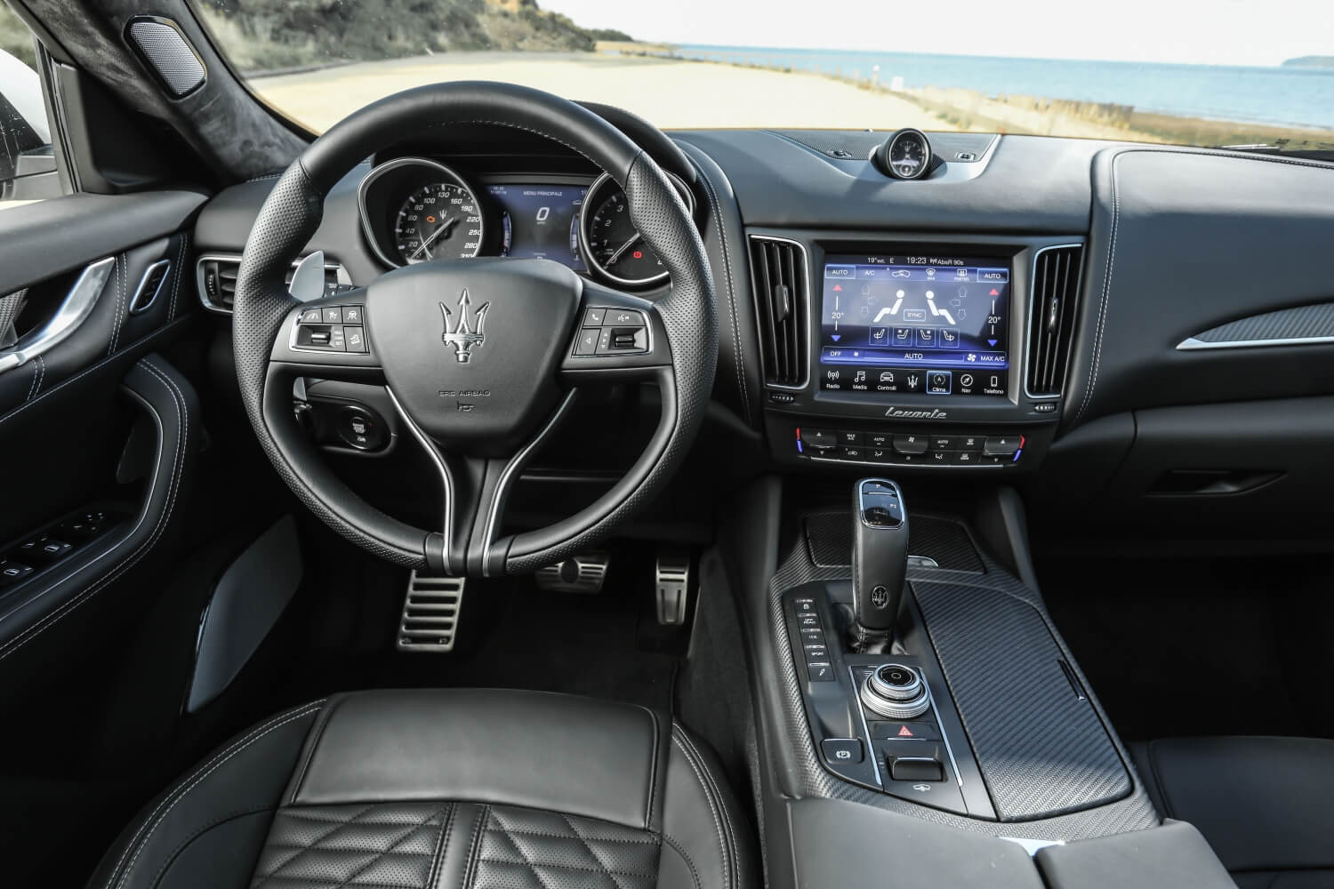Maserati Levante GranSport Interior