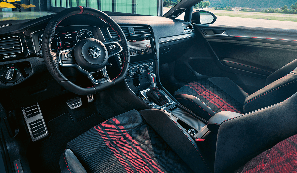 Golf GTI TCR interior
