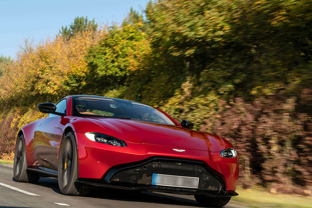 Aston Martin Vantage