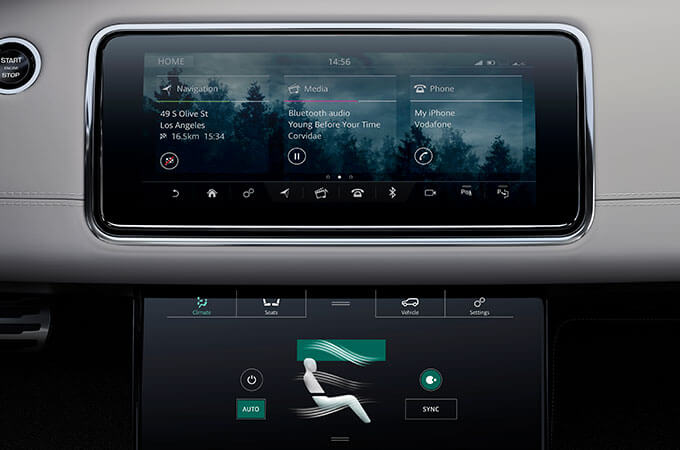 Range Rover Evoque touch screens