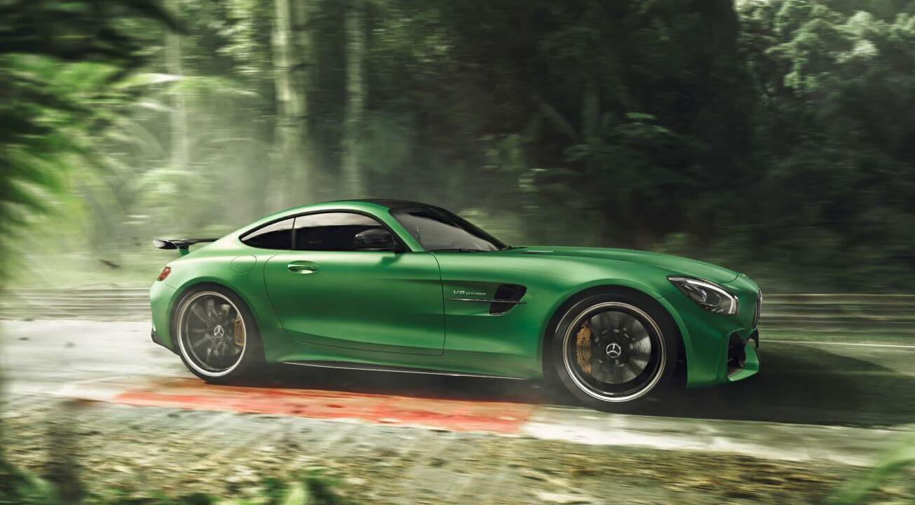 Mercedes AMG GT R