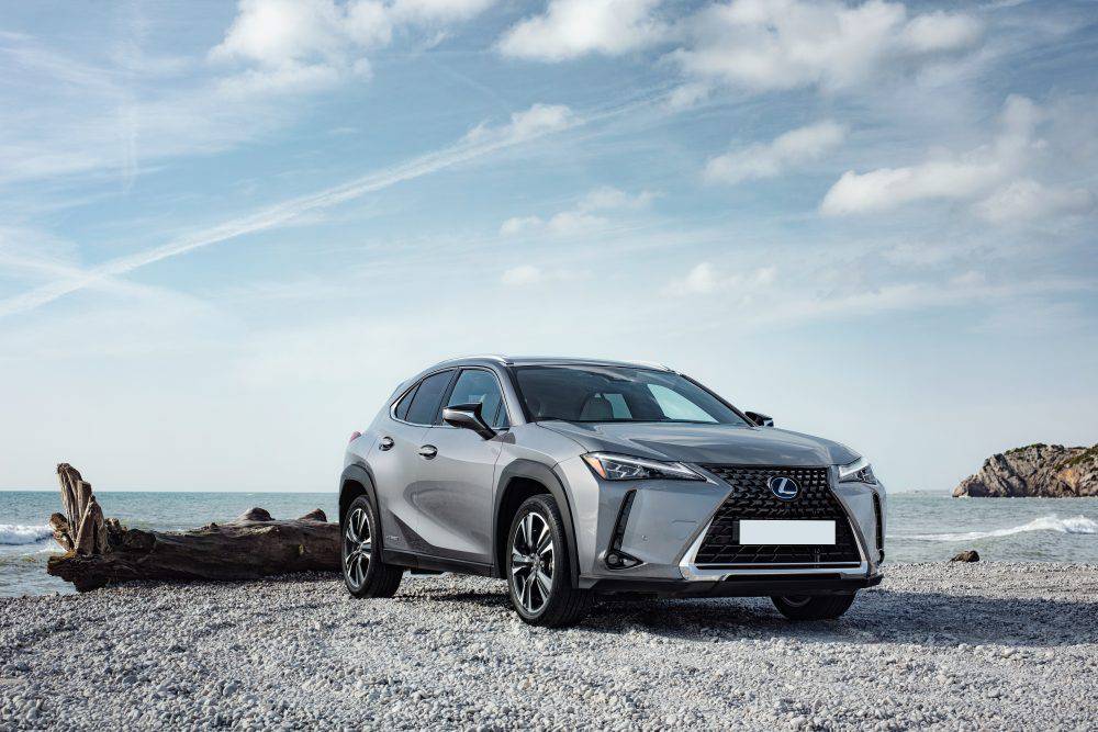 Lexus UX Takumi